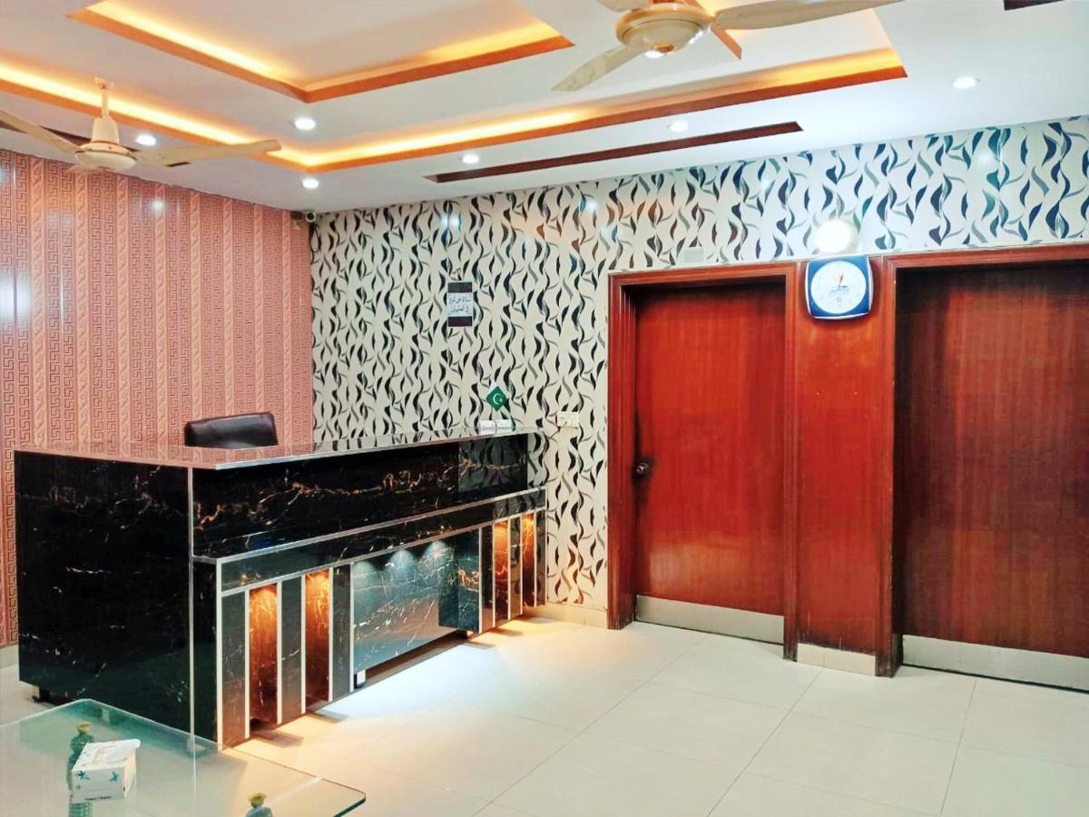 Moon Soon Hotel Лахор Экстерьер фото