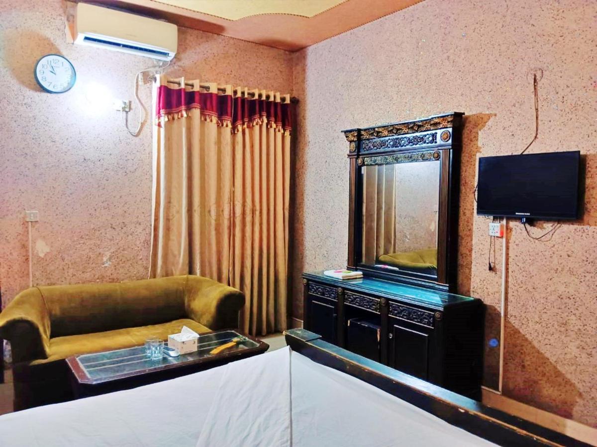 Moon Soon Hotel Лахор Экстерьер фото