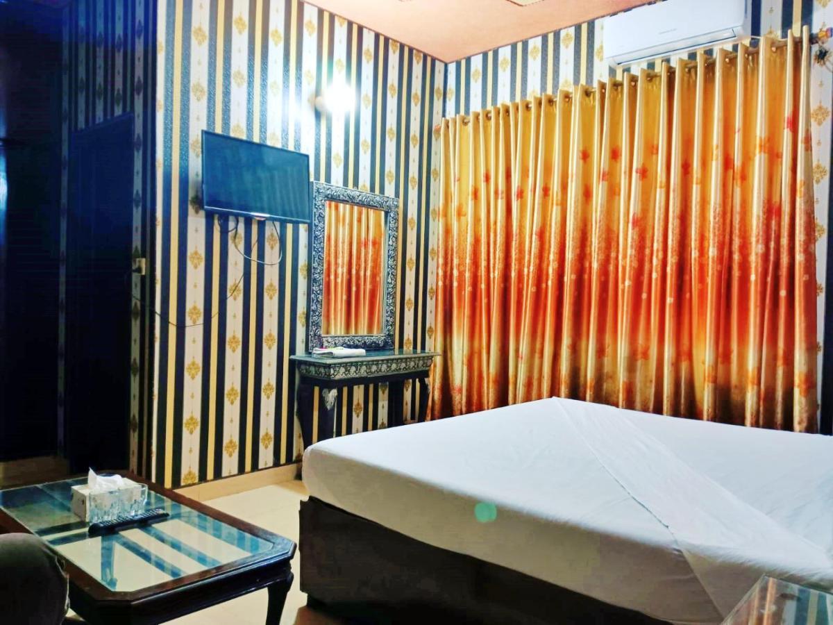 Moon Soon Hotel Лахор Экстерьер фото